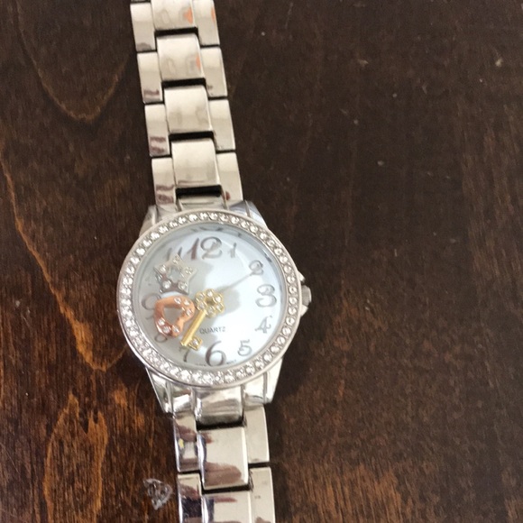 Used BWC chunky beefy fun wristwatch - Picture 6 of 6